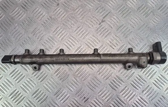 Mercedes-Benz CLK A209 C209 Fuel main line pipe A6460701195