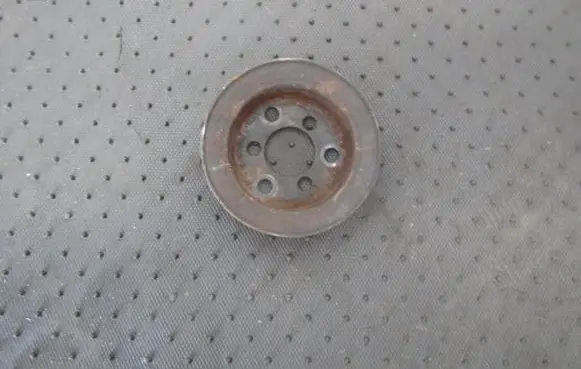 Audi A4 S4 B5 8D Power steering pump pulley 058145255