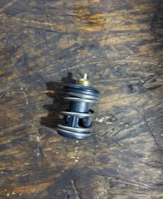 Seat Leon (5F) Front seatbelt 0E121113N