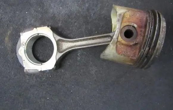 Renault Megane I Piston with connecting rod