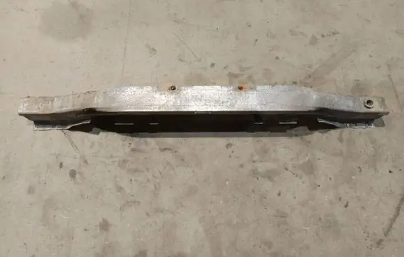 Opel Astra H Rear beam 