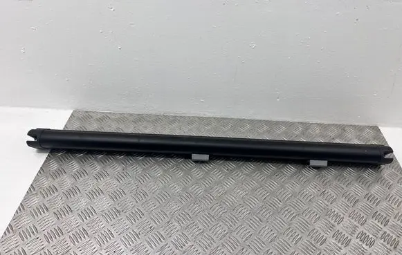 Volkswagen PASSAT B7 Parcel shelf load cover 