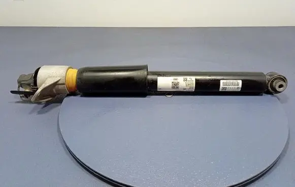 Audi Q7 4L Rear shock absorber/damper 4M0616031AS