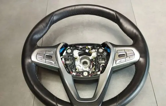 BMW 7 G11 G12 Steering wheel 6873930 00491604
