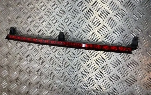 Mercedes-Benz GLK (X204) Third/center stoplight A2048201256