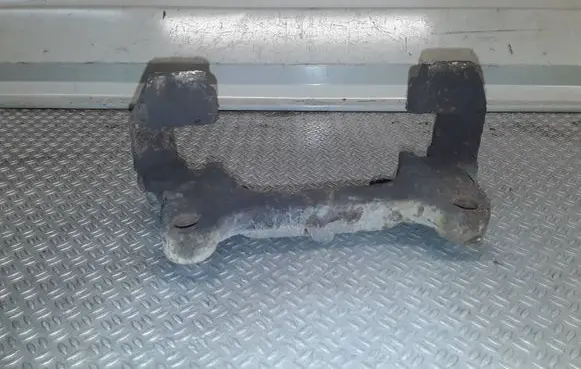 Volkswagen Golf VI Front Brake Caliper Pad/Carrier 