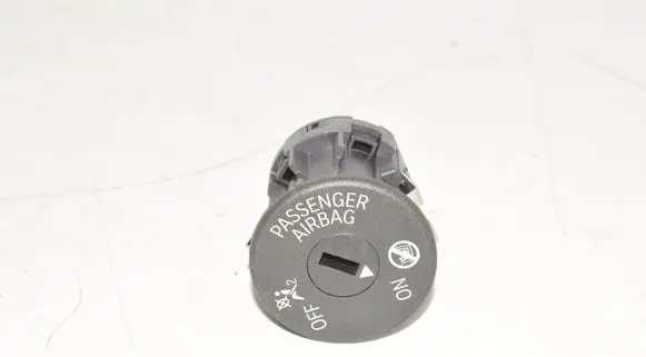 BMW 4 F36 Gran coupe Passenger airbag on/off switch 9326501