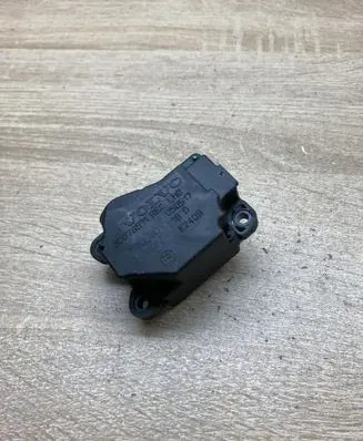 Volvo V70 Airbag control unit/module 30676511