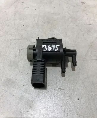 Seat Leon (1P) Vacuum valve 1K0906283A