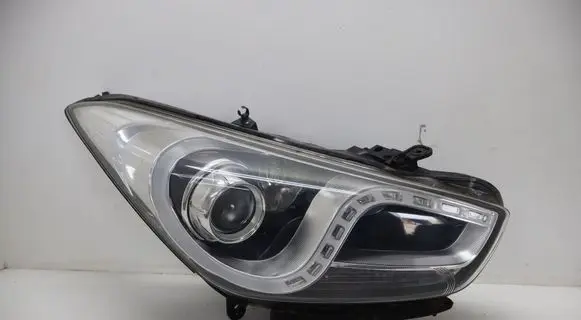 Hyundai i40 Headlight/headlamp 921023ZXXX