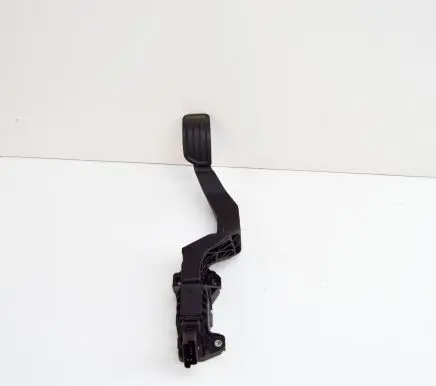 Peugeot 2008 II Accelerator throttle pedal 9827705480 6PV013524