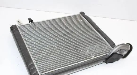 Lexus CT 200H Heater blower radiator