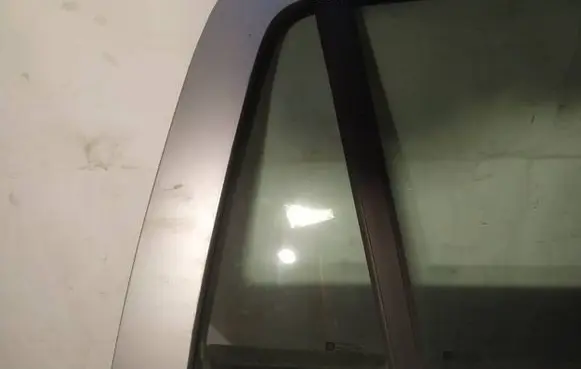 Opel Astra H Rear vent window glass as2