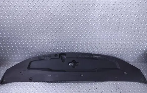 Lexus GS 300 350 430 450H Engine bonnet/hood lock trim molding 5329530090