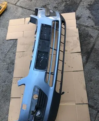 Ford Focus Front bumper 4M5117757A LKN0097A