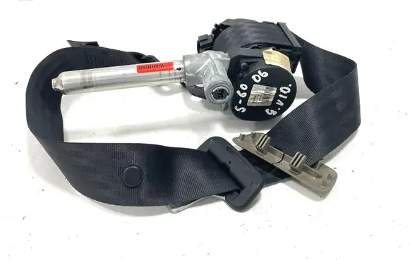 Volvo S60 Middle seatbelt (rear) 30738531 I000069