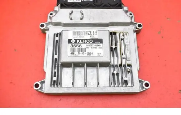 Hyundai i10 Engine control unit/module ECU 39100-02ID3