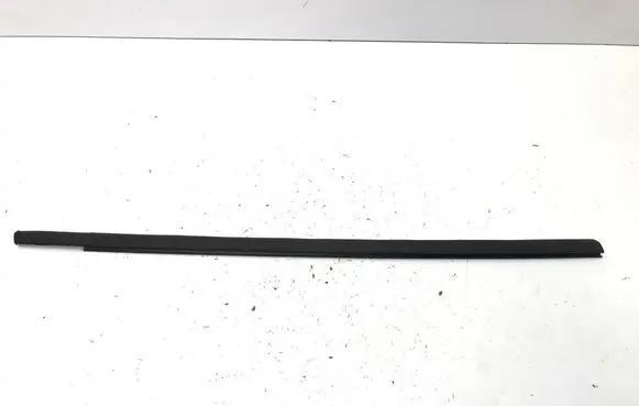 Opel Frontera Front door windshield rail 9845622480