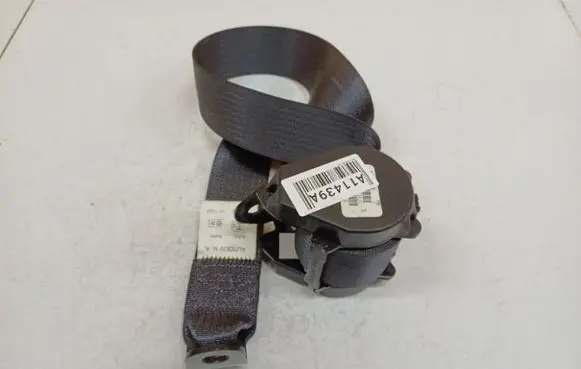 Jeep Compass Rear seatbelt 615301364A