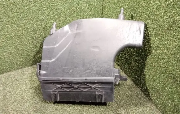 Mercedes-Benz S W222 Air filter box A6420904301 FP0123