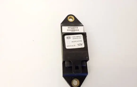 KIA Carens I Airbag deployment crash/impact sensor 0K2FE677F9
