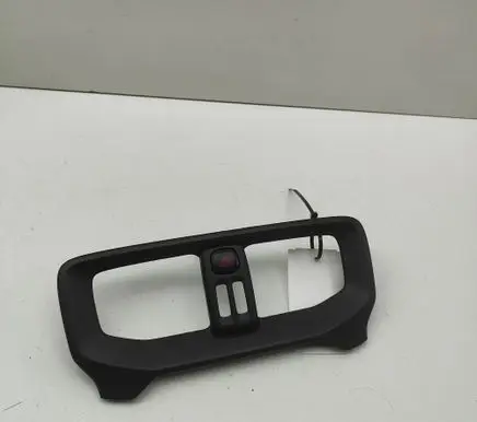 Volvo V40 Cross country Dashboard glove box trim 9123682 1302304