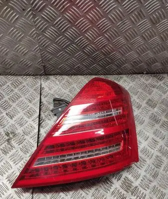 Mercedes-Benz S W221 Rear/tail lights bz152b0re2