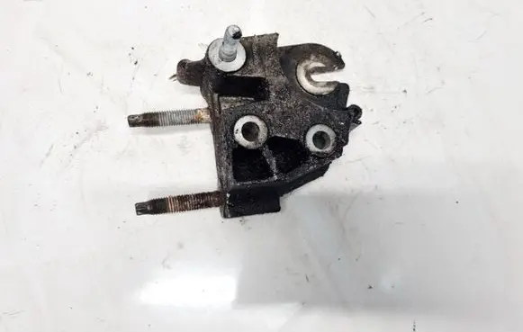 Volvo V50 Engine mounting bracket 3M516030 3M51-6030-BE