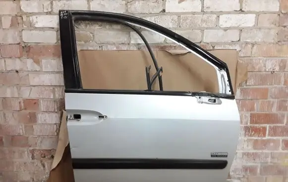 Peugeot 807 Front door