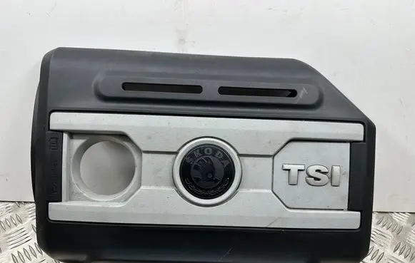 Skoda Octavia Mk2 (1Z) Engine cover (trim) 06J103925