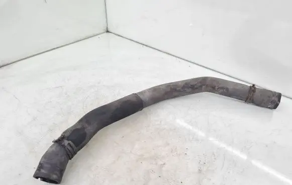 Mercedes-Benz B W245 Engine coolant pipe/hose