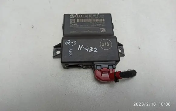 Audi Q3 8U Gateway control module 8U0907468G