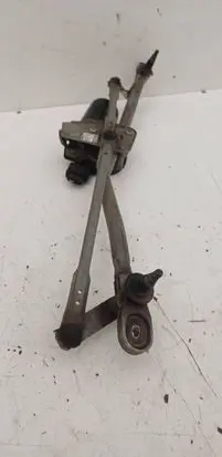 Mazda 3 I Front wiper linkage and motor F00S2S2698