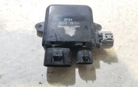 Tesla Model S Coolant fan relay 1G04119700