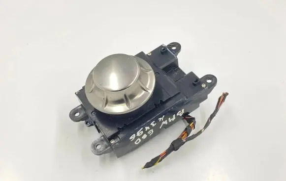 BMW 5 E60 E61 Head unit multimedia control 6944884
