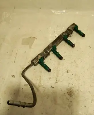 Toyota Prius (XW20) Fuel main line pipe