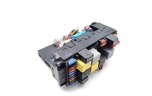 Mercedes-Benz C W203 Fuse module 2095451101 5DK00848511