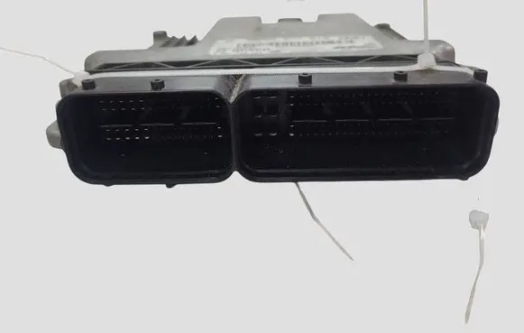 Opel Insignia A Engine control unit/module 55577619 0281017453