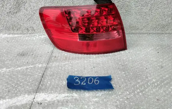 Audi A6 S6 C6 4F Rear/tail lights 89037044