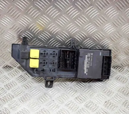 Audi Q7 4L Fuse module 460023260 SC718810500