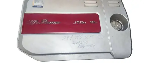 Alfa Romeo 159 Engine cover (trim) 55201210