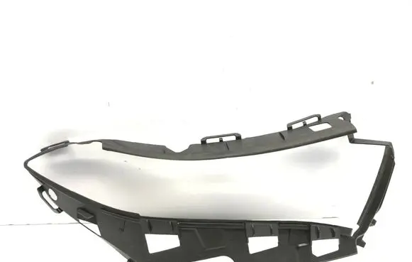 Under headlight/headlamp trim