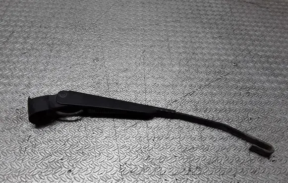 Mercedes-Benz ML W163 Rear wiper blade arm