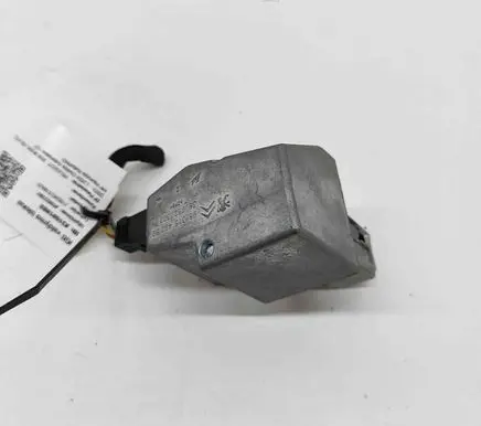 Peugeot 3008 III Steering wheel lock 9831549080