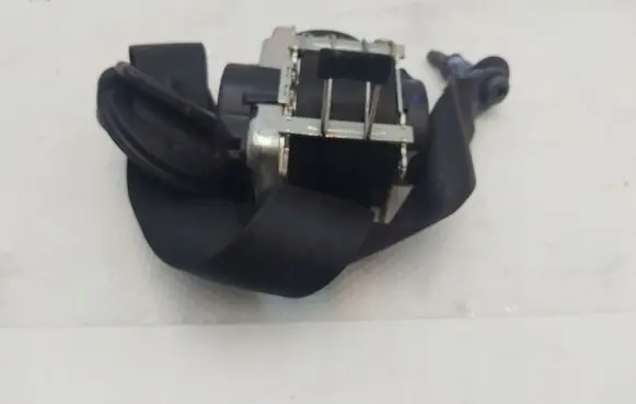 Mini One - Cooper F56 F55 Front seatbelt 72117313284