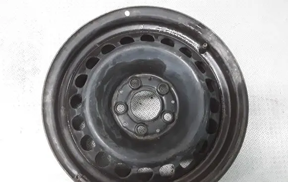 Mercedes-Benz E W210 R15 steel rim 2104000202