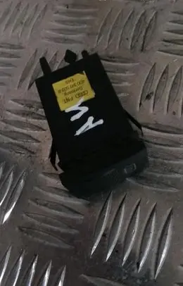 Audi A4 S4 B5 8D Windscreen/window heater switch 4d0941503b