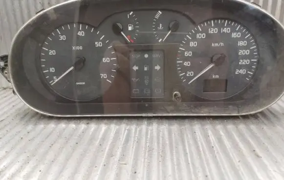 Renault Scenic I Speedometer (instrument cluster) P8200071820 216585907 21658869A