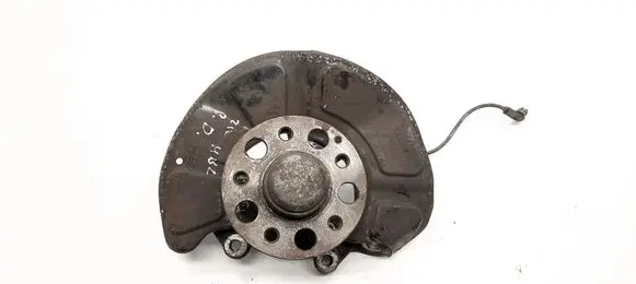 Mercedes-Benz E W212 Front wheel hub 2123307200
