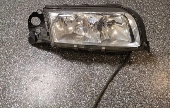 Volvo S80 Headlight/headlamp